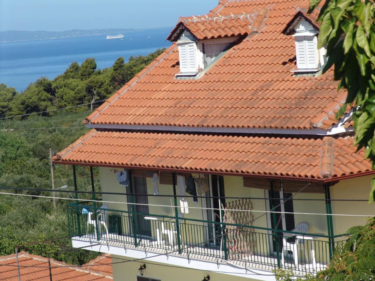 Villa Nefeli Loútsa Zewnętrze zdjęcie